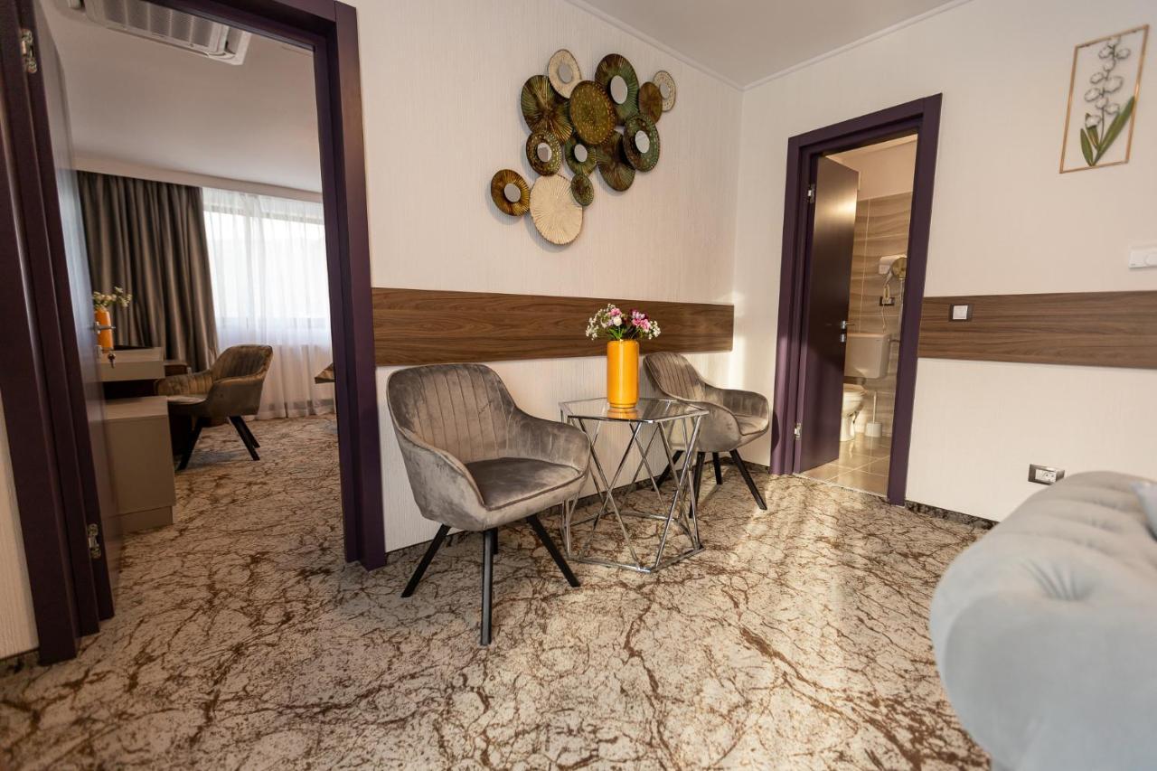 Hotel Bloom Качулата Экстерьер фото