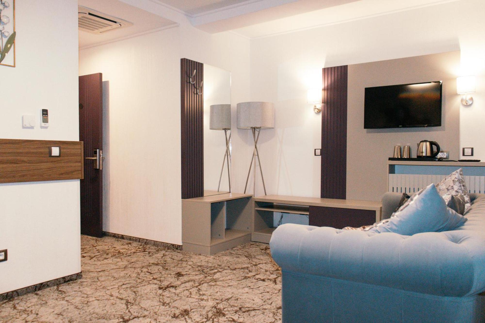 Hotel Bloom Качулата Экстерьер фото